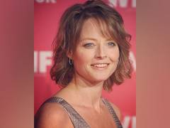 
      
      Jodie Foster wins Golden Globe in This category 
      
      