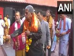 
      
      Rajiv Ranjan Singh offers prayers at Maa Kamakhya temple 
      
      