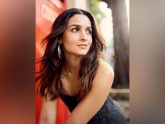 
      
      Alia Bhatt 