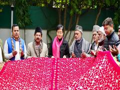 
      
      Delhi CM Atishi sends 'chadar' to be offered on Urs of Khwaja
      
      