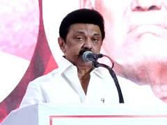 
      
      Tamil Nadu CM condoles loss of lives in Tirupati stampede inciden
      
      