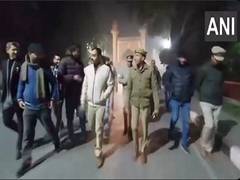 
      
      UP: Aligarh Muslim University receives bomb threat
      
      