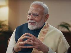 
      
      PM Narendra Modi underlines his vision of maximum governance, min
      
      