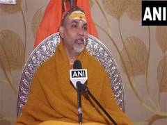 
      
      Swami Avimukteshwaranand slams Azad's Mahakumbh remarks
      
      