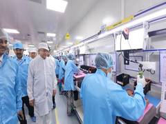 
      
      From smartphones to laptops: India powers electronics mfg
      
      
