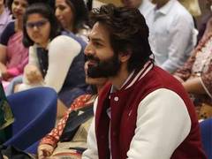 
      
      Kartik Aaryan relives his college days, visits his alma mater
      
      