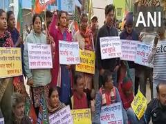 
      
      BJP holds protest over death of pregnant women at Midnapore Hosp
      
      