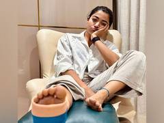 
      
      Rashmika Mandanna suffers injury during gym session
      
      