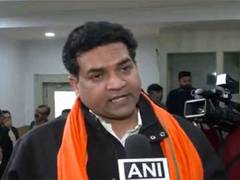 
      
      BJP's Kapil Mishra accuses AAP of aiding Rohingyas
      
      