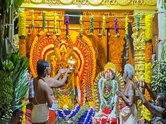 
      
      TN: Devotees flock to Sankara Rameshwarar Temple in Thoothukudi 
      
      
