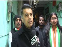 
      
       Abhishek Dutt slams AAP, BJP over demolition notices 
      
      