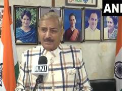 
      
      Pramod Tiwari slams Atishi’s calls crowdfunding campaign 