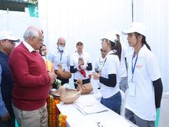 
      
      Gujarat CM visits Bodakdev Wildlife Care Center 
      
      