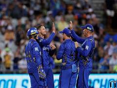 
      
      MI Cape Town send Newlands faithful home with smiles on their fac
      
      