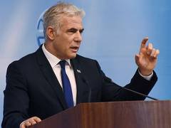 
      
      Opposition leader promises Netanyahu his support for ceasefire
      
      