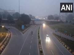
      
      Cold winds batter national capital, intense chill to persists
      
      