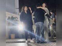 
    Kajol reunites with her on-screen son
    