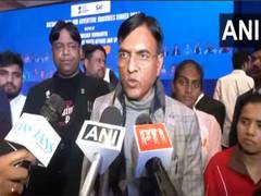 
      
      Mansukh Mandaviya lauds recipients of Khel Ratna, Arjuna Award
      
      