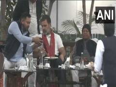 
      
      Rahul Gandhi meets Lalu Yadav and Tejashwi Yadav in Patna
      
      