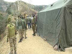 
      
      J-K battles mystery disease: Army provides aid, essentials
      
      