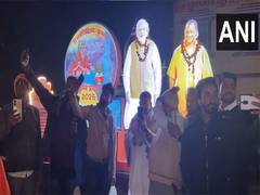 
      
      Amid Mahakumbh festivities, devotees gather at temples in Ayodhya
      
      