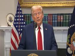 
      
      US: Donald Trump calls Bishop Budde 