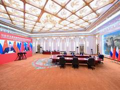 
      
      Xi Jinping, Putin pledge to strengthen China-Russia ties in 2025
      
      