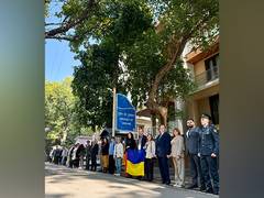 
      
      Ukraine Embassy in India celebrates “Chain of Unity”
      
      