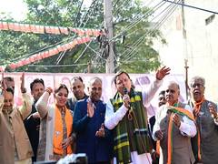 
      
      CM Dhami Slams AAP Govt, urges 'Double Engine' govt
      
      