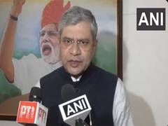 
      
      12 dead, 6 injured in Jalgaon train tragedy;
      
      