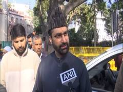 
      
      Mirwaiz Umar Farooq opposes proposed amendments to Waqf Act
      
      