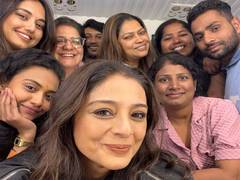 
    Tabu shares selfie with her team from sets of ‘Bhooth Bangla’
    