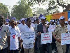 
      
      AP: Vijayawada celebrates 15th National Voters Day with massive r
      
      