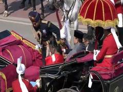 
      
      President, Indonesian counterpart depart after R-Day celebrations
      
      