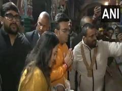 
      
      Jay Shah offers prayers at Ayodhya's Hanumangarhi Temple
      
      