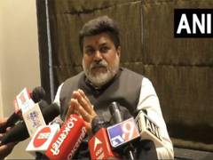 
      
      Uday Samant raises objection over dance scene in 'Chhava'
      
      