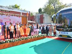 
      
      Gujarat CM flags off 'Chalo, Kumbh Chale' Yatra from Gandhinagar
      
      