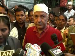 
      
      Why is BJP trying to feed poisonous water to Delhi? Sisodia
      
      