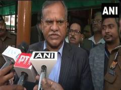 
      
      Maha Kumbh: UP Chief Secy meets injured at Hospital
      
      