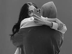 
    Khushi Kapoor’s latest pic with mystery man leaves fans guessing
    