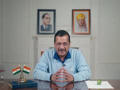 
      
      Arvind Kejriwal asks BJP workers to vote for AAP, says 