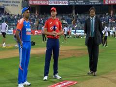 
      
      England win toss, opt to field against India in Wankhede
      
      
