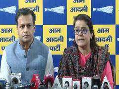 
      
      AAP claims BJP attack on their party van; alleges police complici
      
      