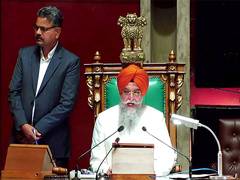 
      
      Punjab complains illegal detention of journalists by Delhi Police
      
      