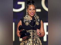 
      
      Alicia Keys receives Dr Dre Global Impact Award 
      
      
