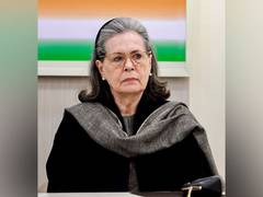 
      
      BJP MPs file privilege notice against Sonia Gandhi 
      
      