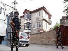 
      
      Counter-Intelligence Kashmir detains five for smuggling SIM cards
      
      
