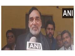 
      
      AAP Babarpur candidate Gopal Rai casts his vote in Delhi polls
      
      
