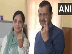 
      
      AAP Chief Arvind Kejriwal casts vote along with his family
      
      