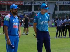 
      
      England win toss, opt to bat, Jaiswal, Harshit make debut
      
      